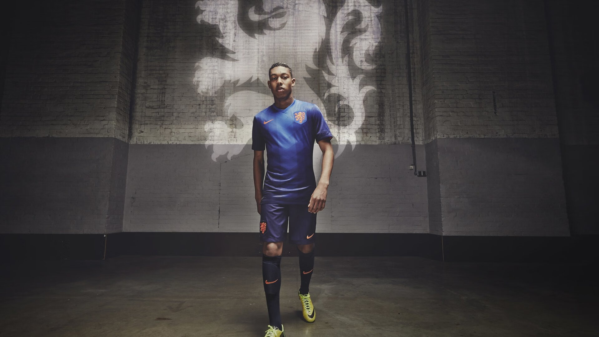 比利亚雷亚尔持续稳定压制弱旅，比利亚雷亚尔阵型